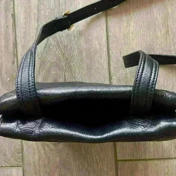 Talbots Black Leather Shoulder/Crossbody Compact Purse with Organizers - Picture 5 of 7